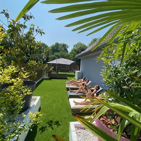 Aux Couleurs D'alsace 4* Όστβαλντ