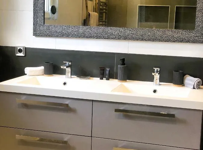 Aux Couleurs D'alsace Όστβαλντ